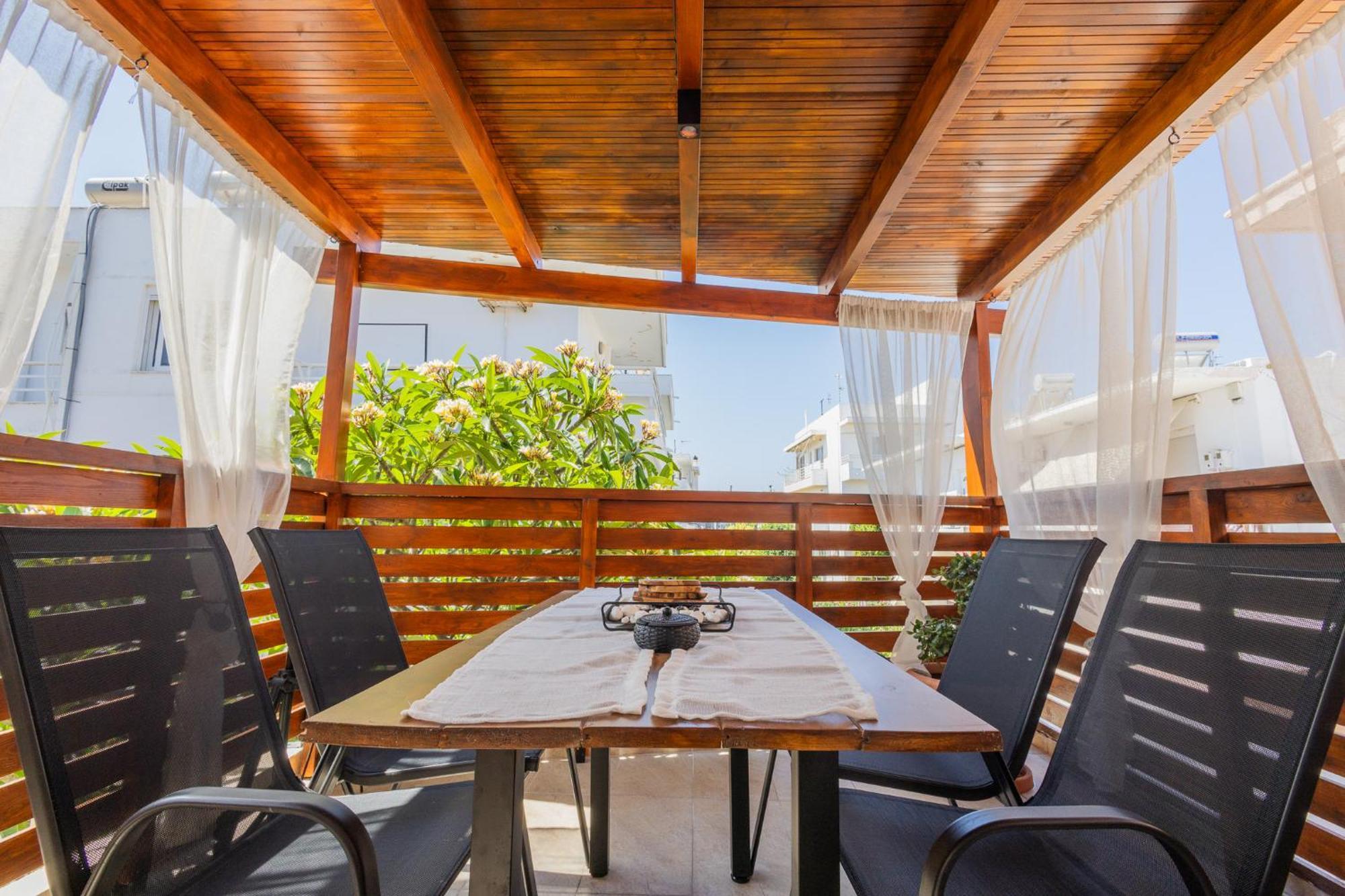 The Neo-classic Loft Holiday home Rhodes City