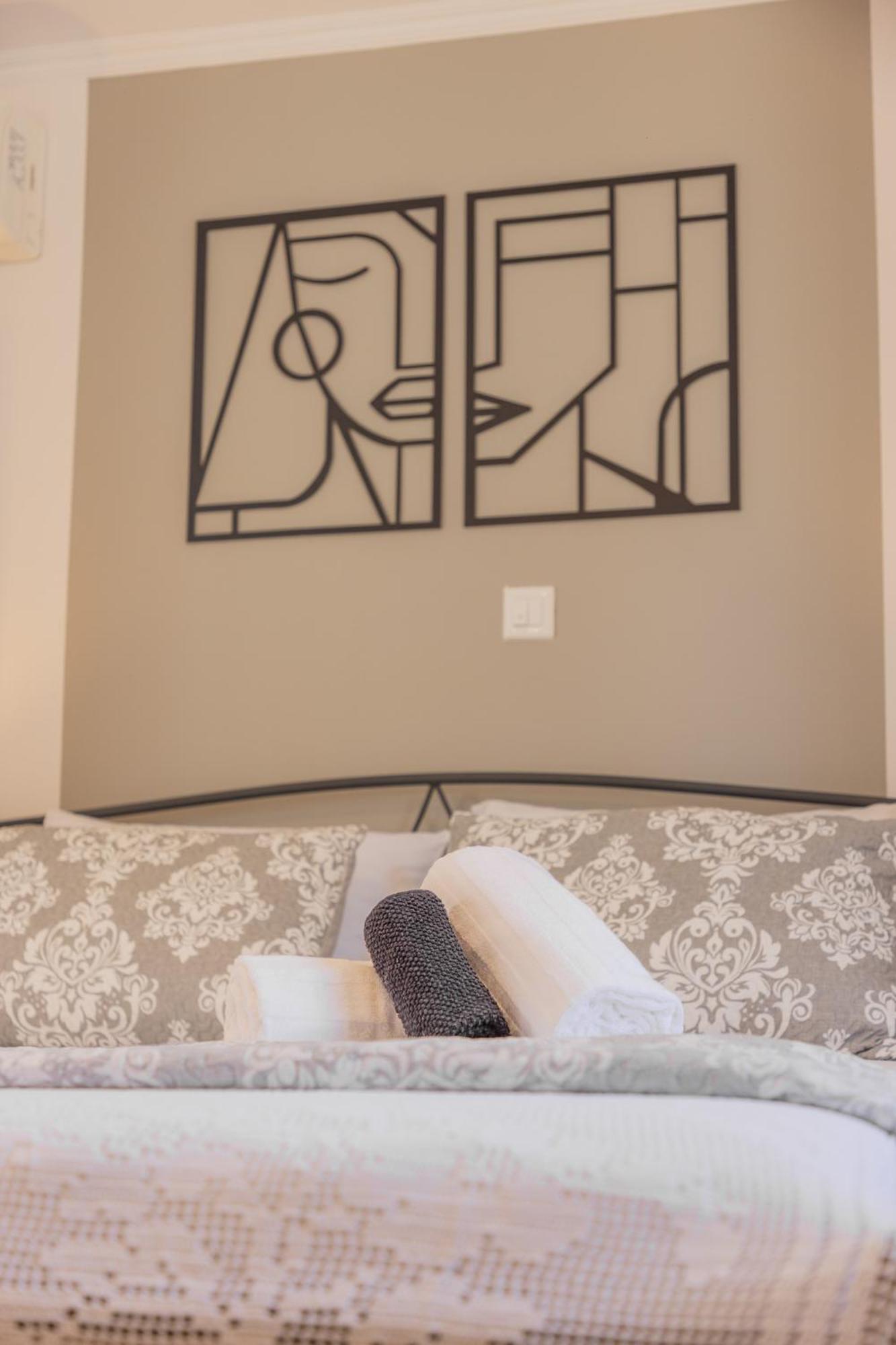 The Neo-classic Loft Holiday home