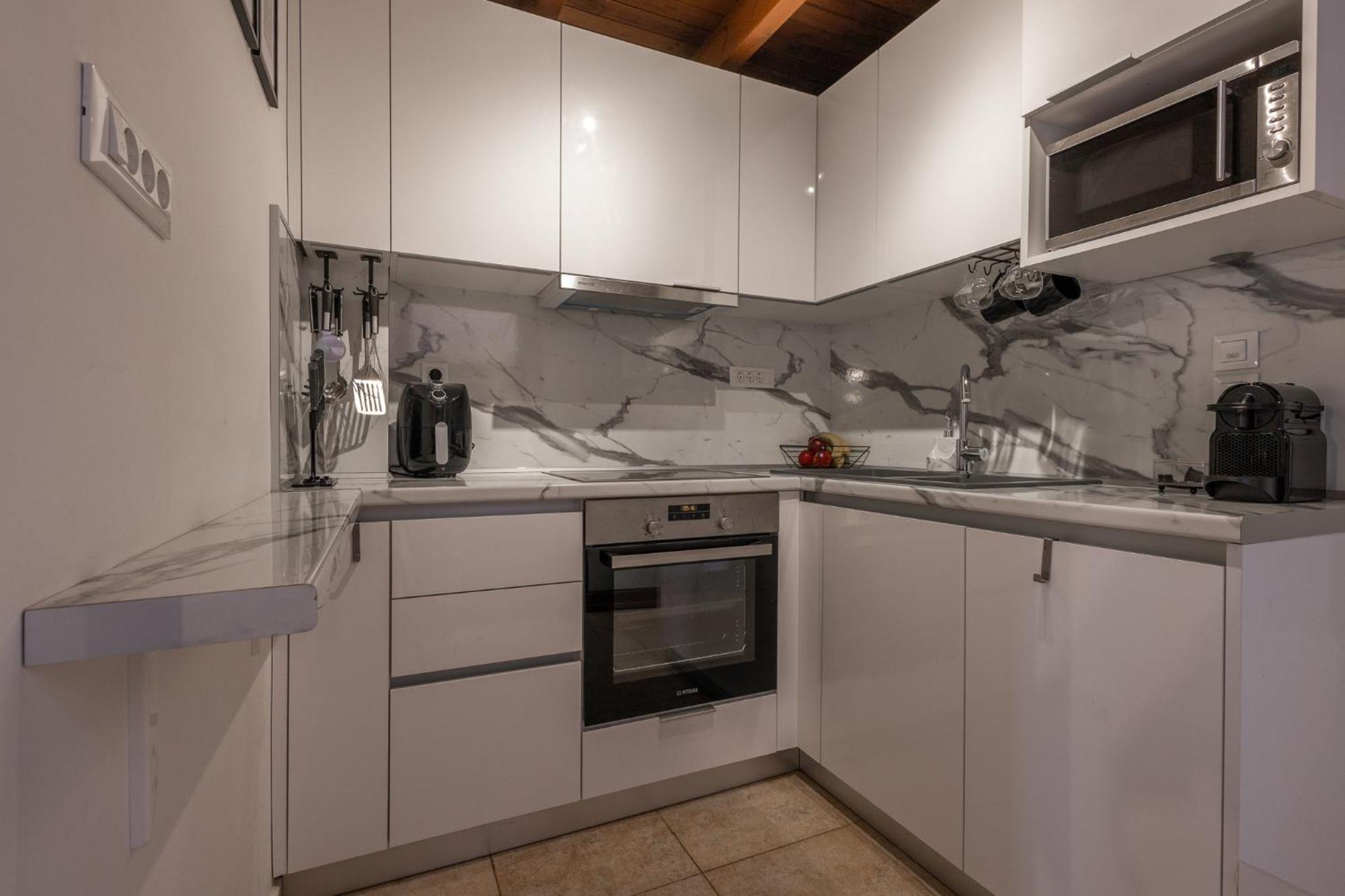 The Neo-classic Loft * Rhodes City